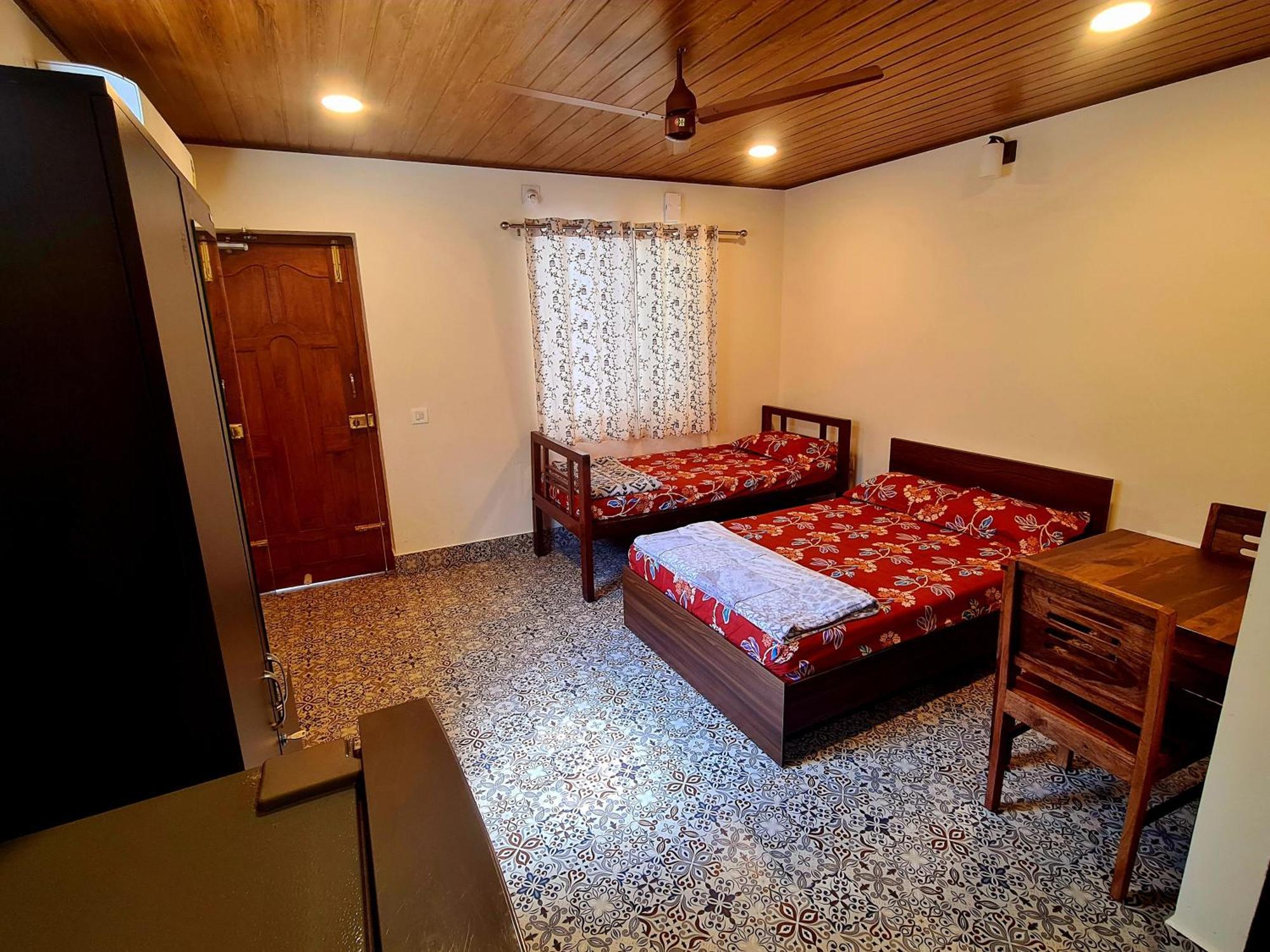 Sunny Smiles Homestay Mangalore Exterior photo
