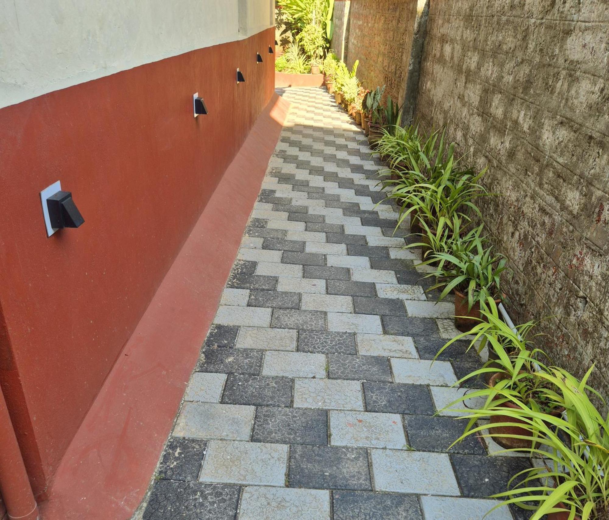 Sunny Smiles Homestay Mangalore Exterior photo